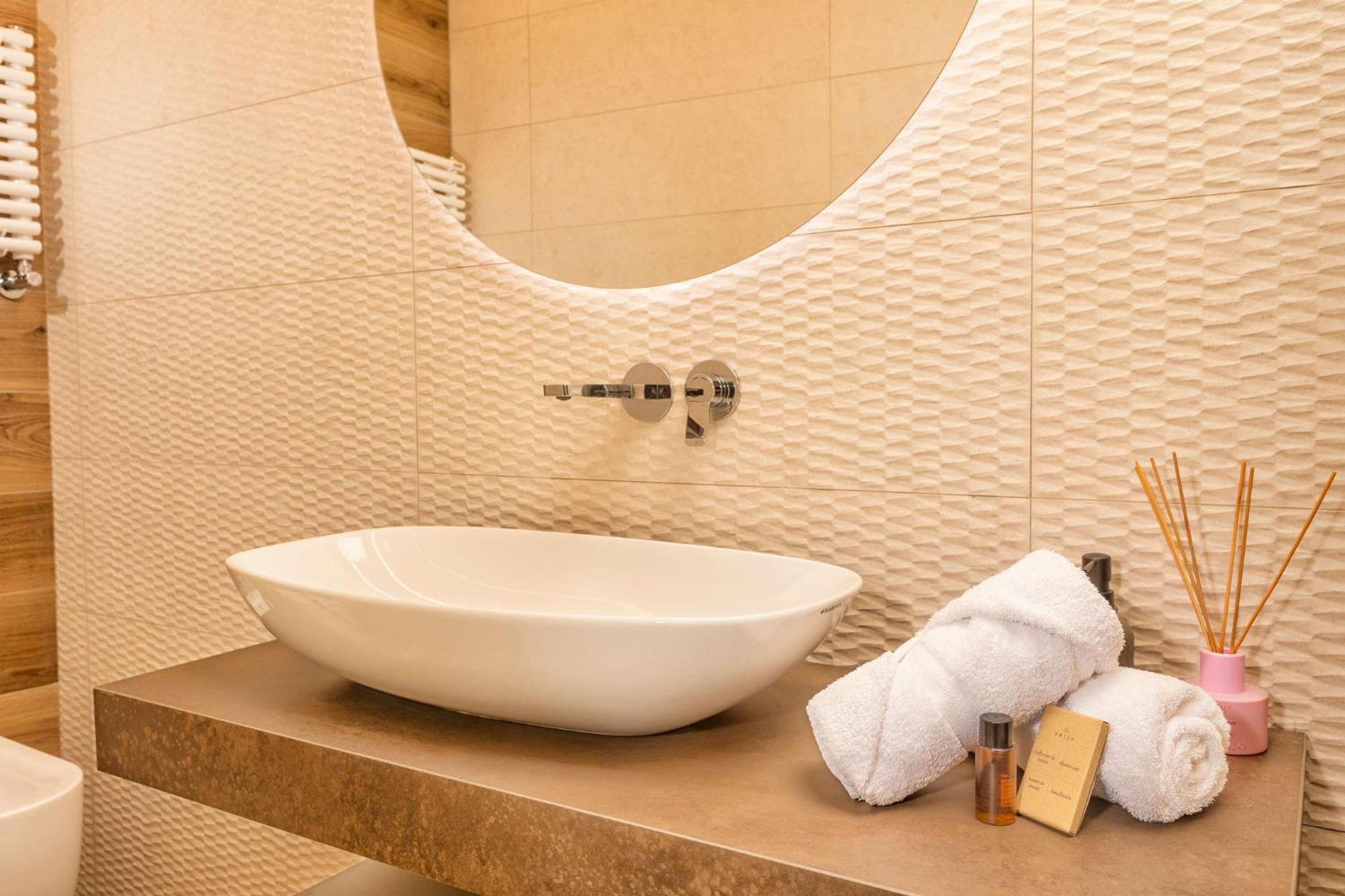 Palazzo Falcinelli Luxury Room In Montepulciano Center With Air Conditioning And Elevator Dış mekan fotoğraf