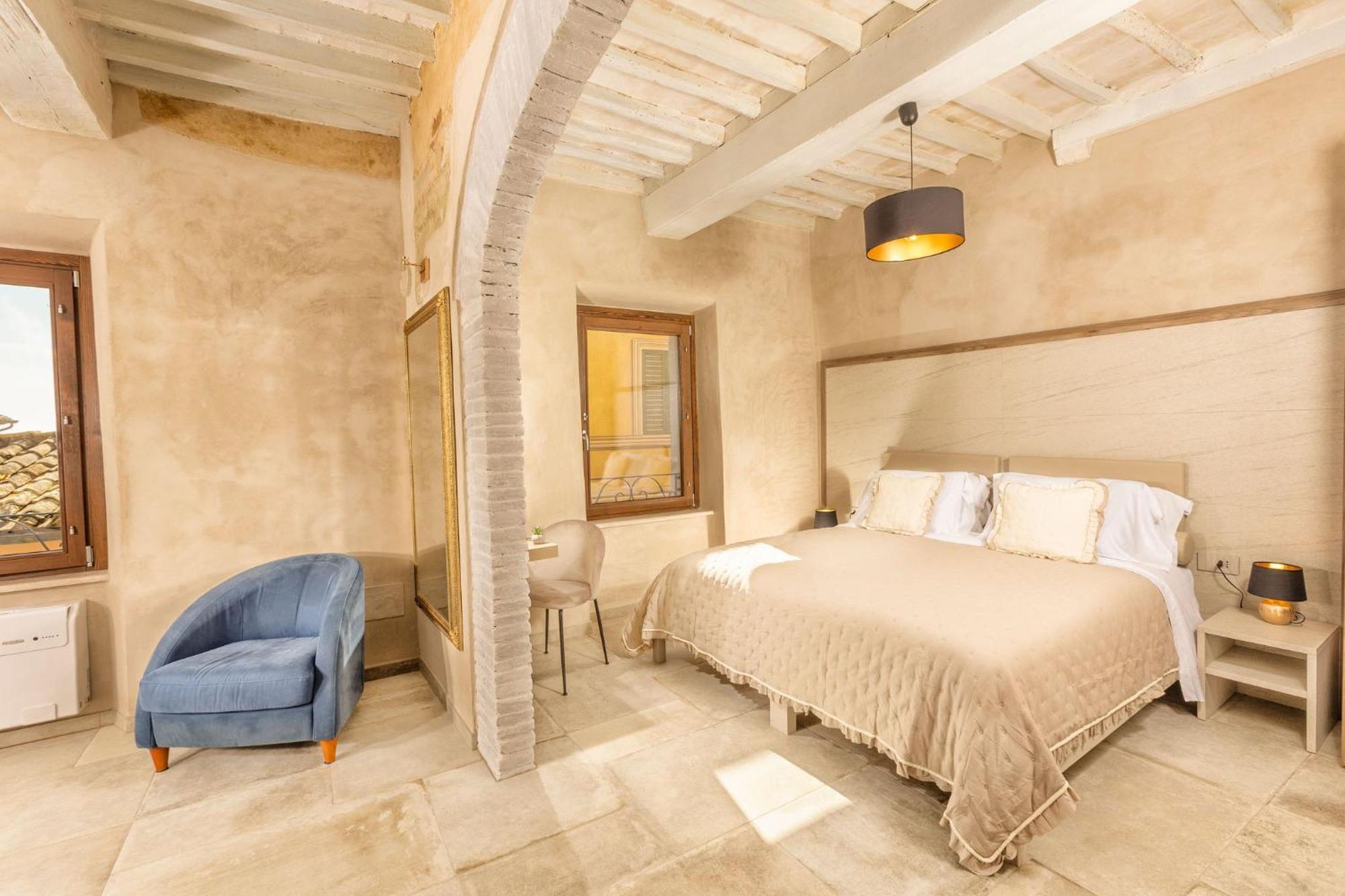 Palazzo Falcinelli Luxury Room In Montepulciano Center With Air Conditioning And Elevator Dış mekan fotoğraf